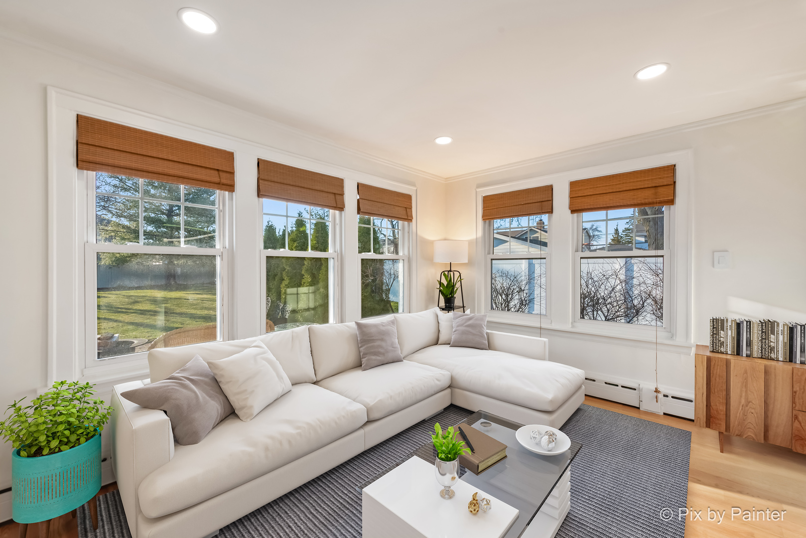 928 S Harvard Avenue, Villa Park, IL 60181