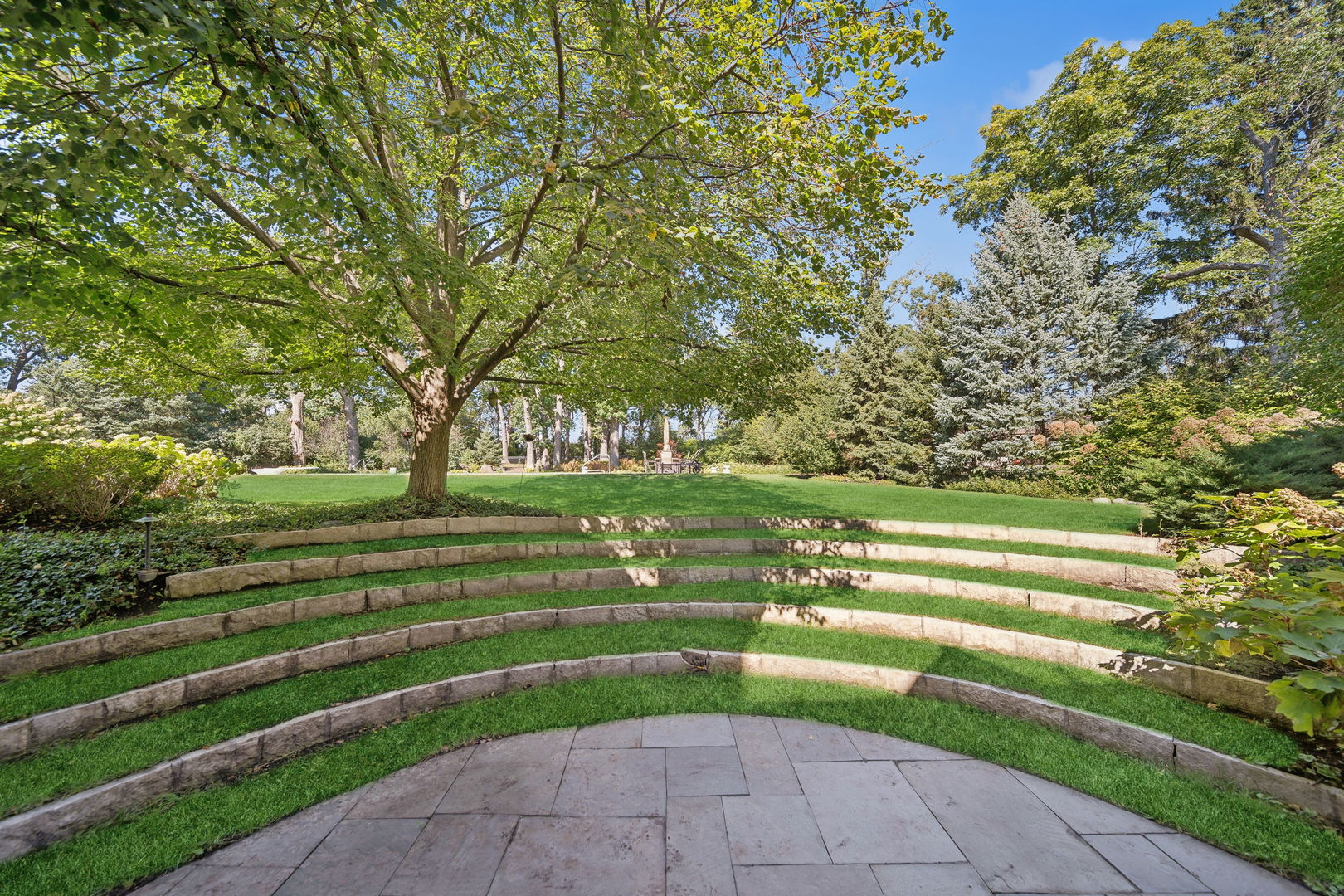 3102 White Oak Lane, Oak Brook, IL 60523