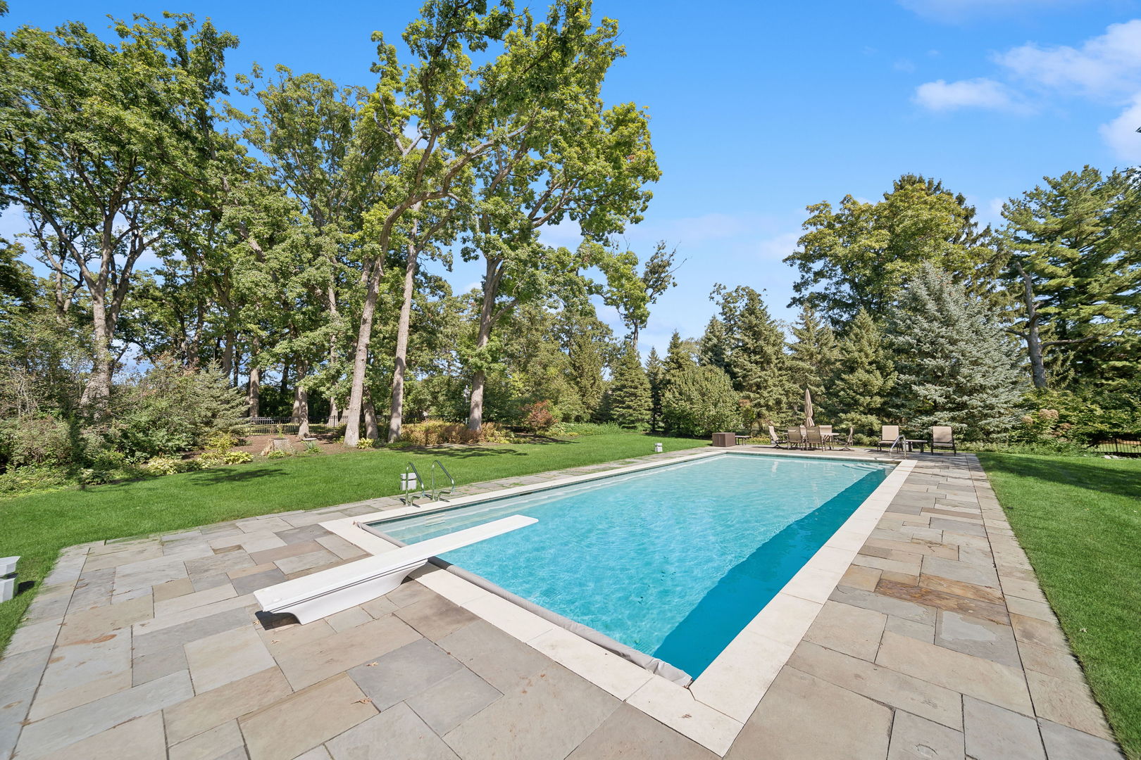 3102 White Oak Lane, Oak Brook, IL 60523
