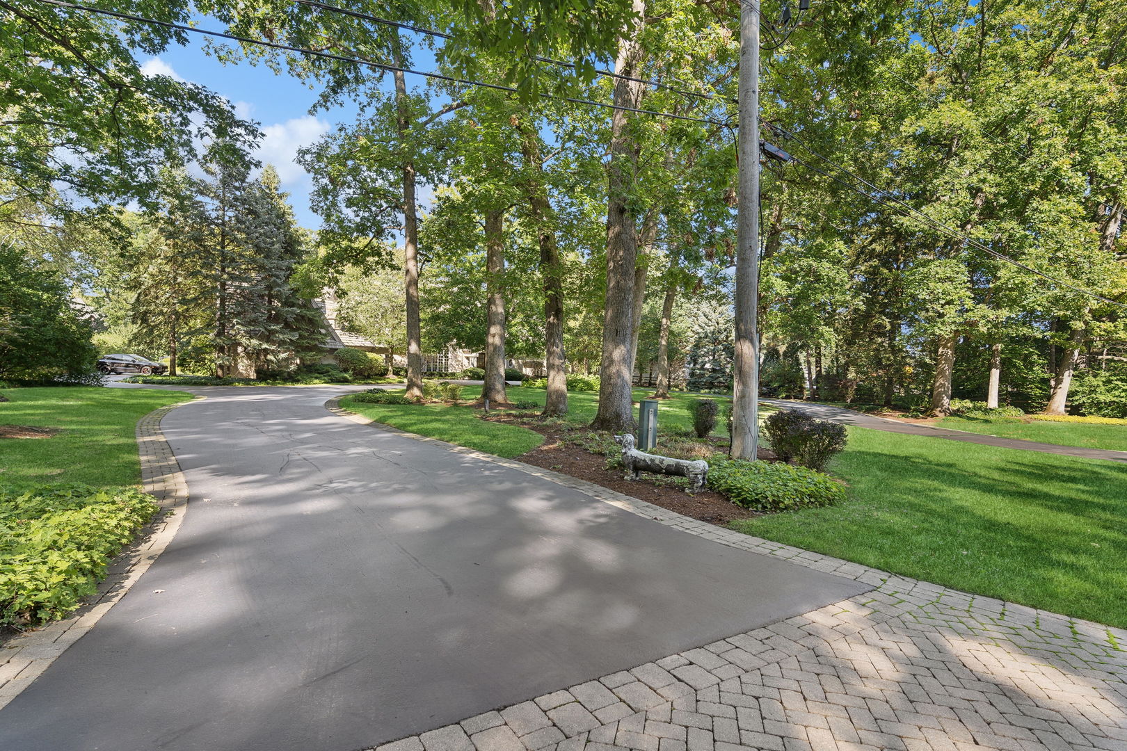 3102 White Oak Lane, Oak Brook, IL 60523