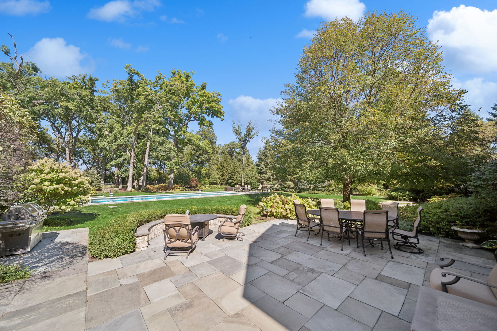 3102 White Oak Lane, Oak Brook, IL 60523