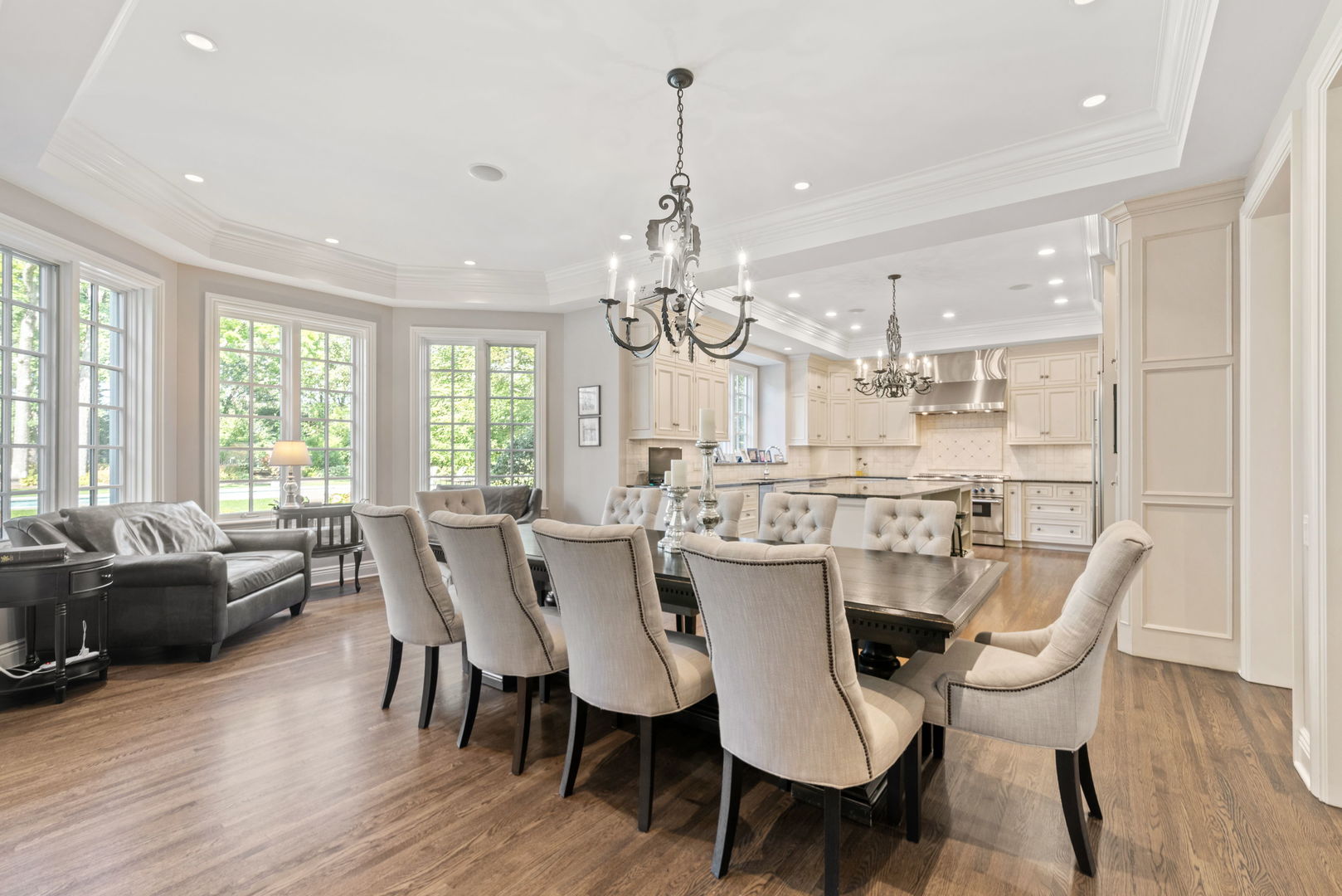 3102 White Oak Lane, Oak Brook, IL 60523