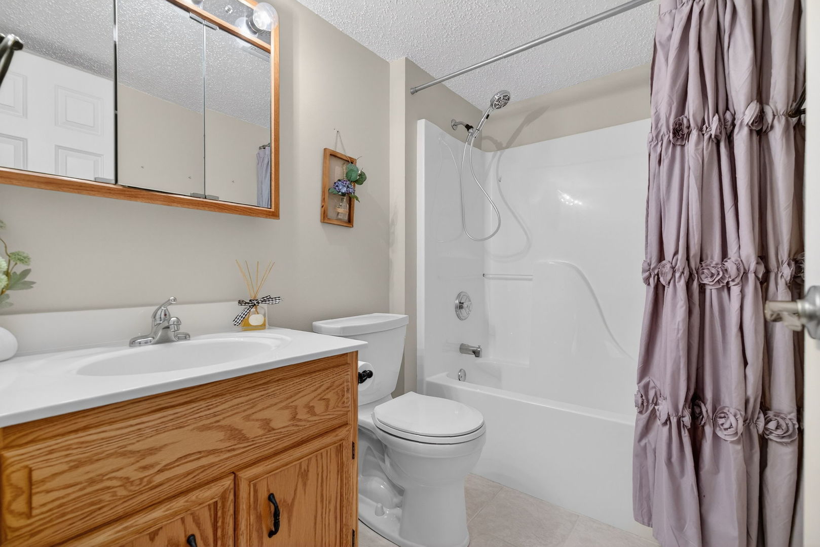 1229 Lakewood Drive #A, Morris, IL 60450