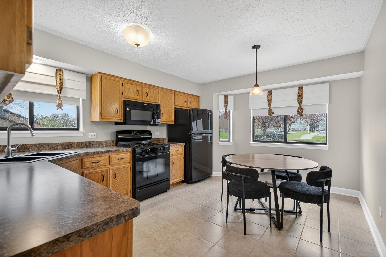 1229 Lakewood Drive #A, Morris, IL 60450