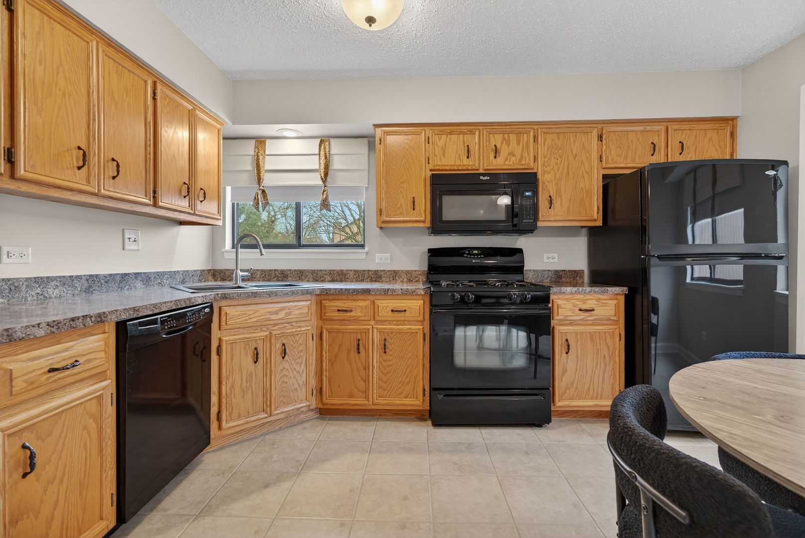 1229 Lakewood Drive #A, Morris, IL 60450