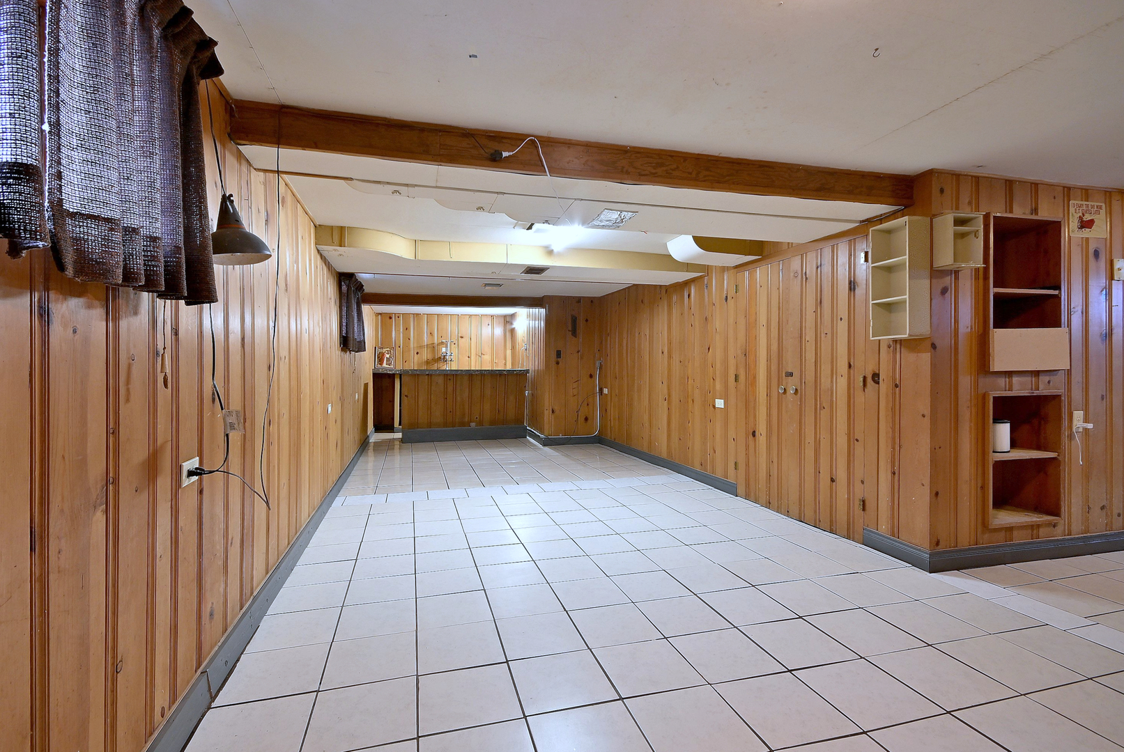 322 S WALNUT Street, Bensenville, IL 60106