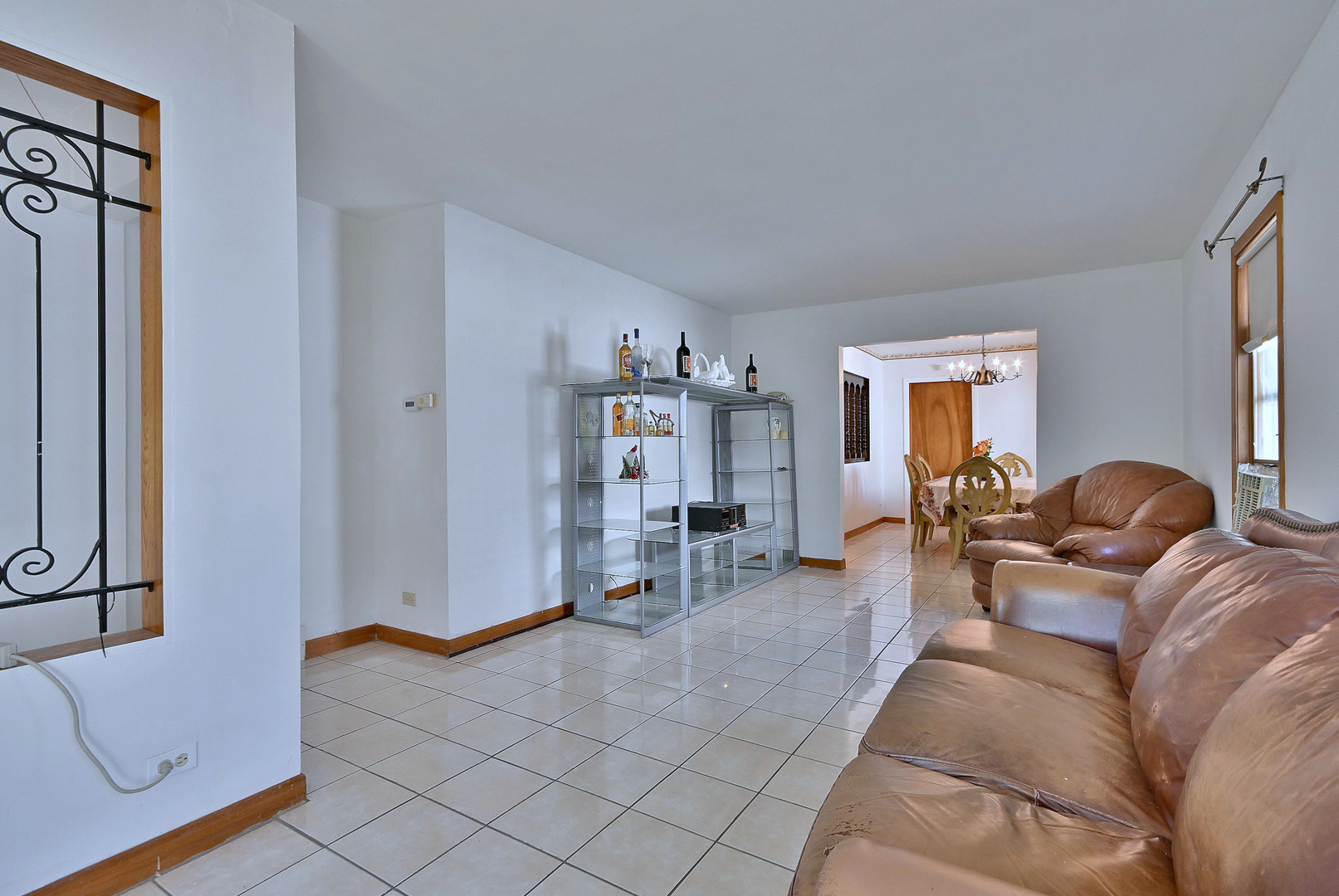 322 S WALNUT Street, Bensenville, IL 60106