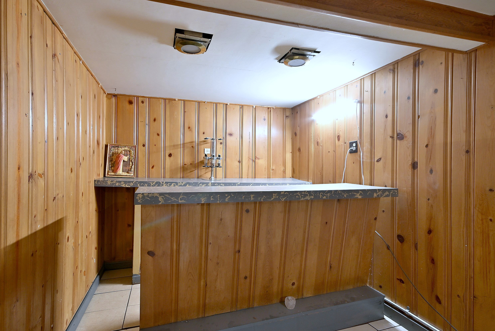 322 S WALNUT Street, Bensenville, IL 60106