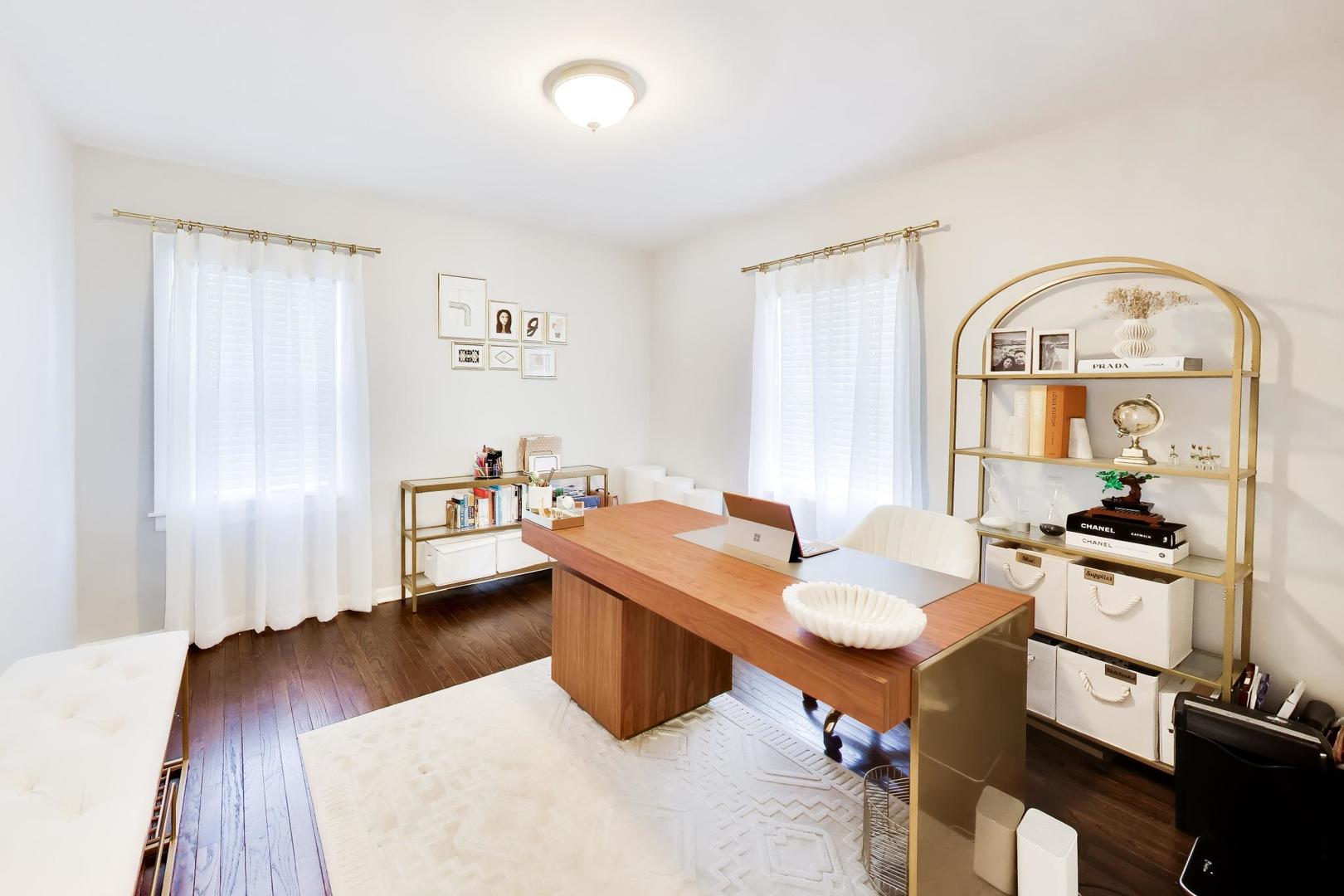 339 N Emroy Avenue, Elmhurst, IL 60126