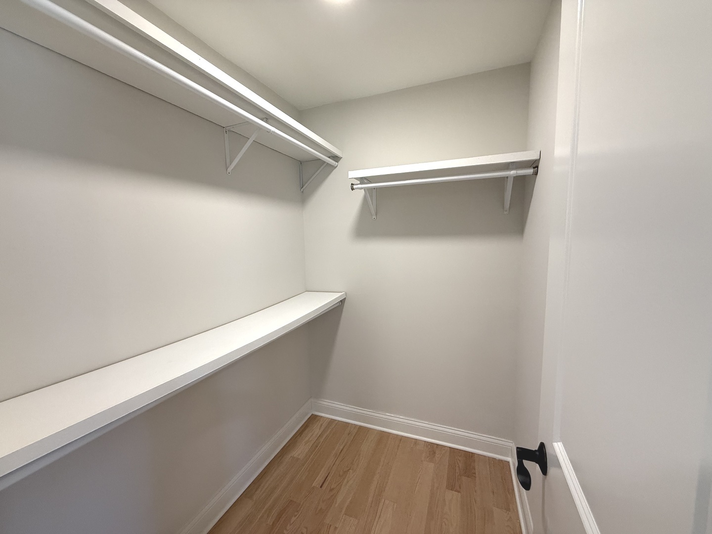 455 Kensington Court, Naperville, IL 60563