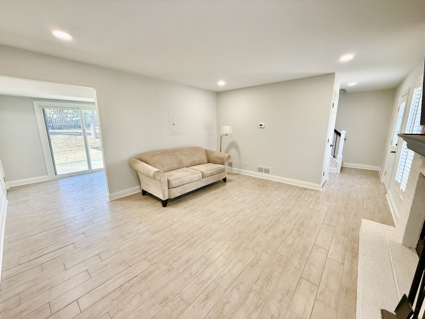 455 Kensington Court, Naperville, IL 60563