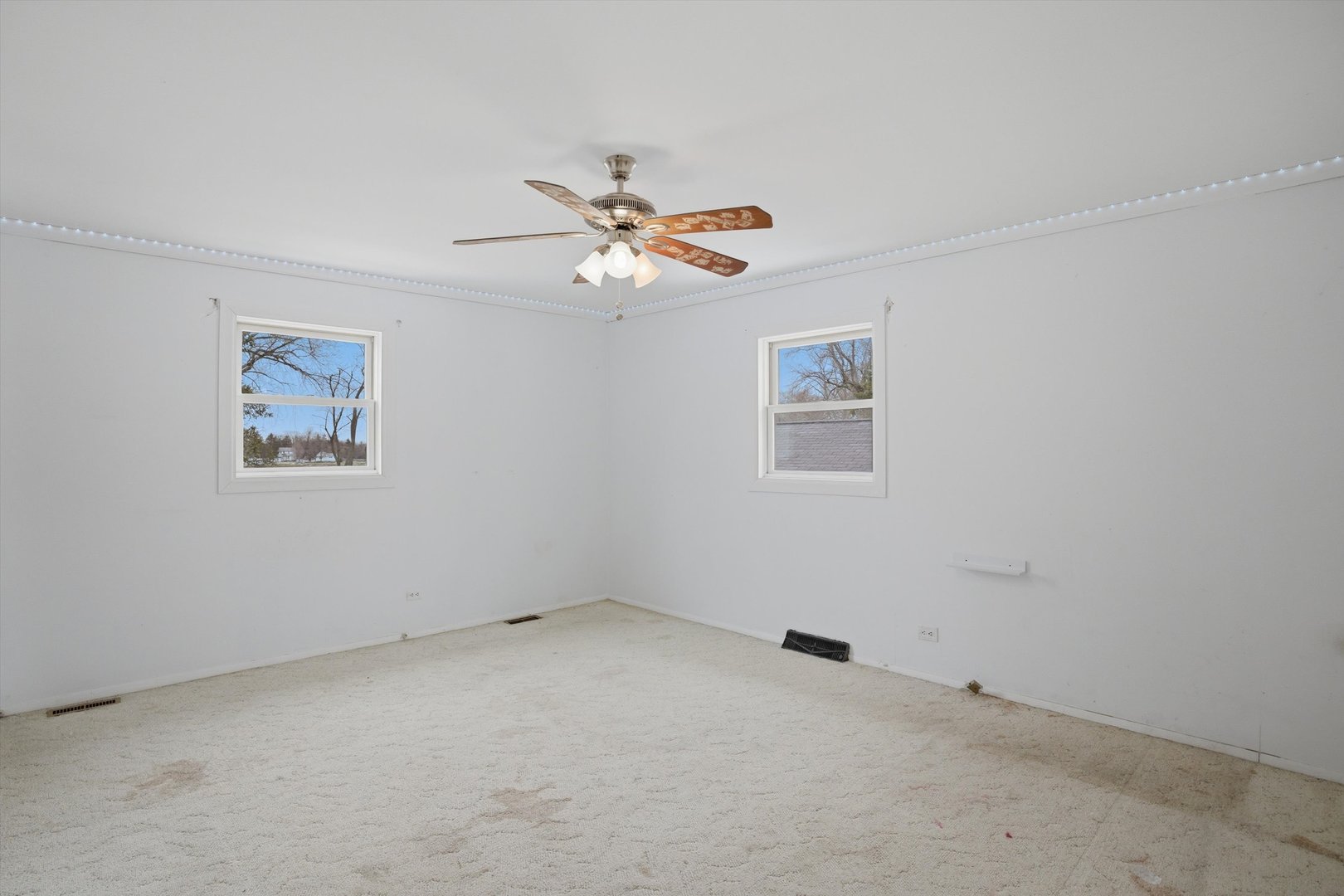 23203 N Prairie Lane, Lincolnshire, IL 60069