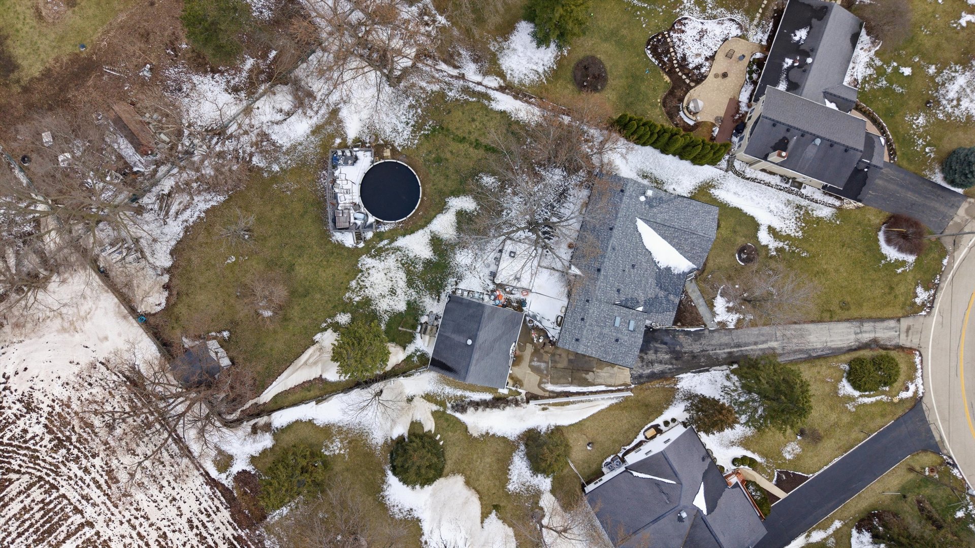 23203 N Prairie Lane, Lincolnshire, IL 60069