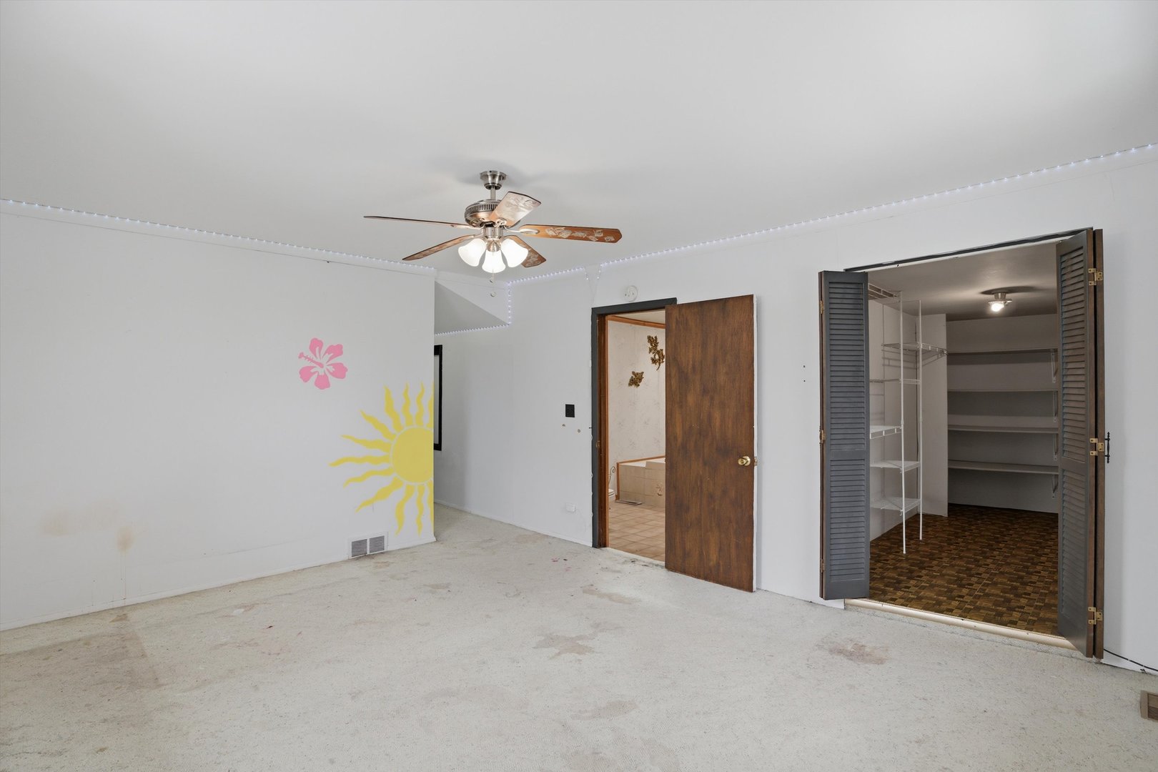 23203 N Prairie Lane, Lincolnshire, IL 60069