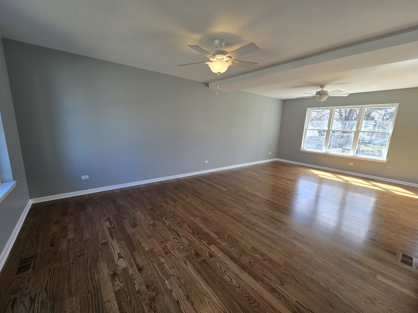 4 Joseph Court, Midlothian, IL 60445