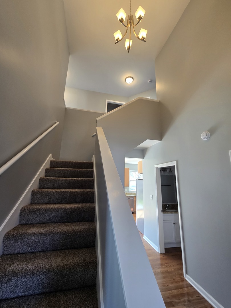 4 Joseph Court, Midlothian, IL 60445