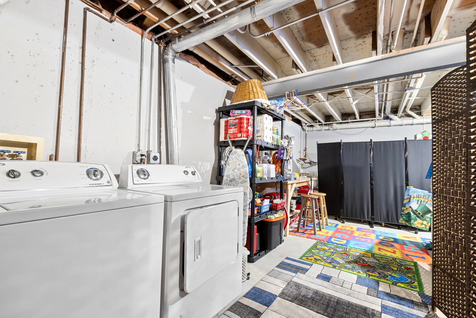 2363 Woodhill Court, Plainfield, IL 60586