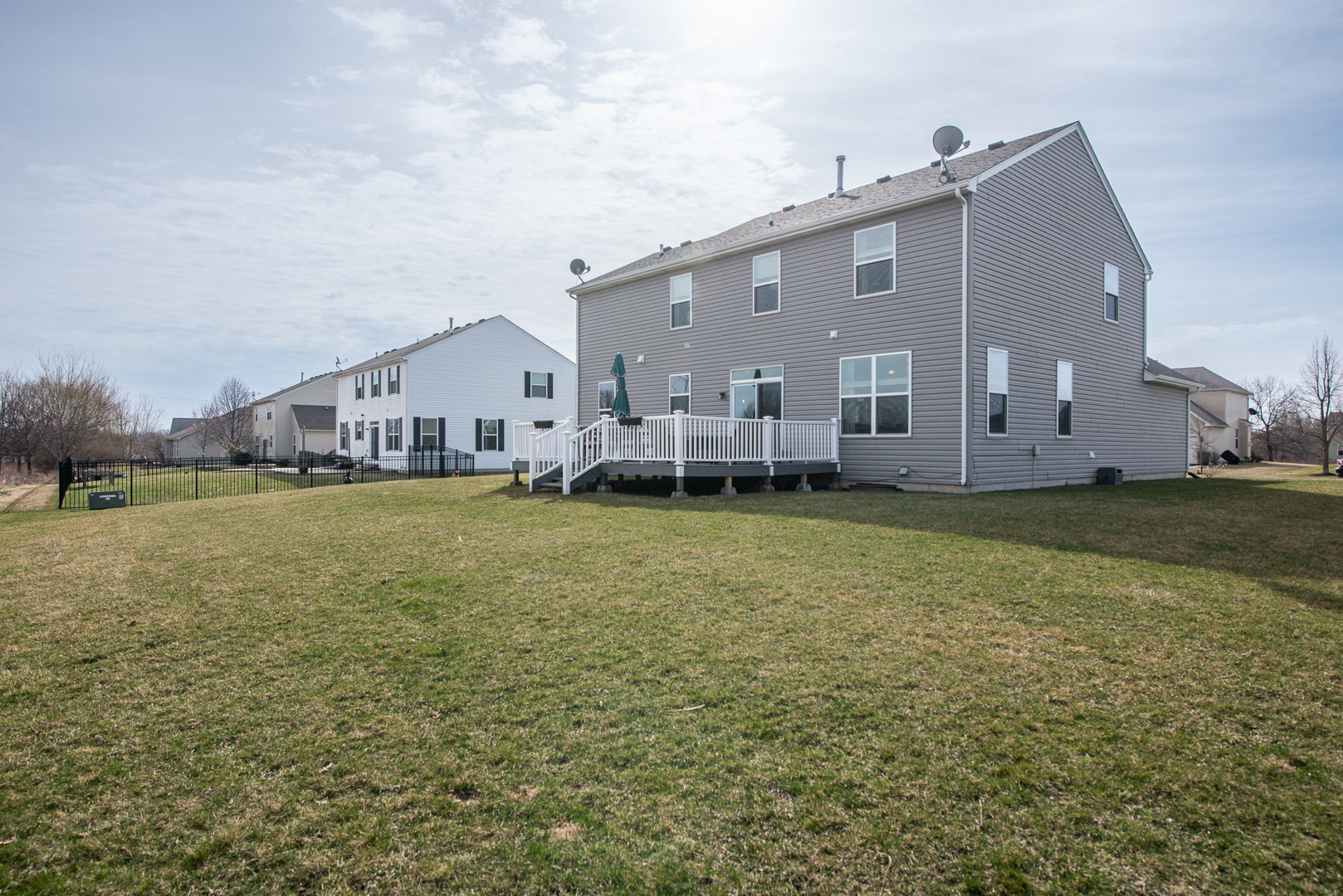 3545 AYRES Drive, Aurora, IL 60506