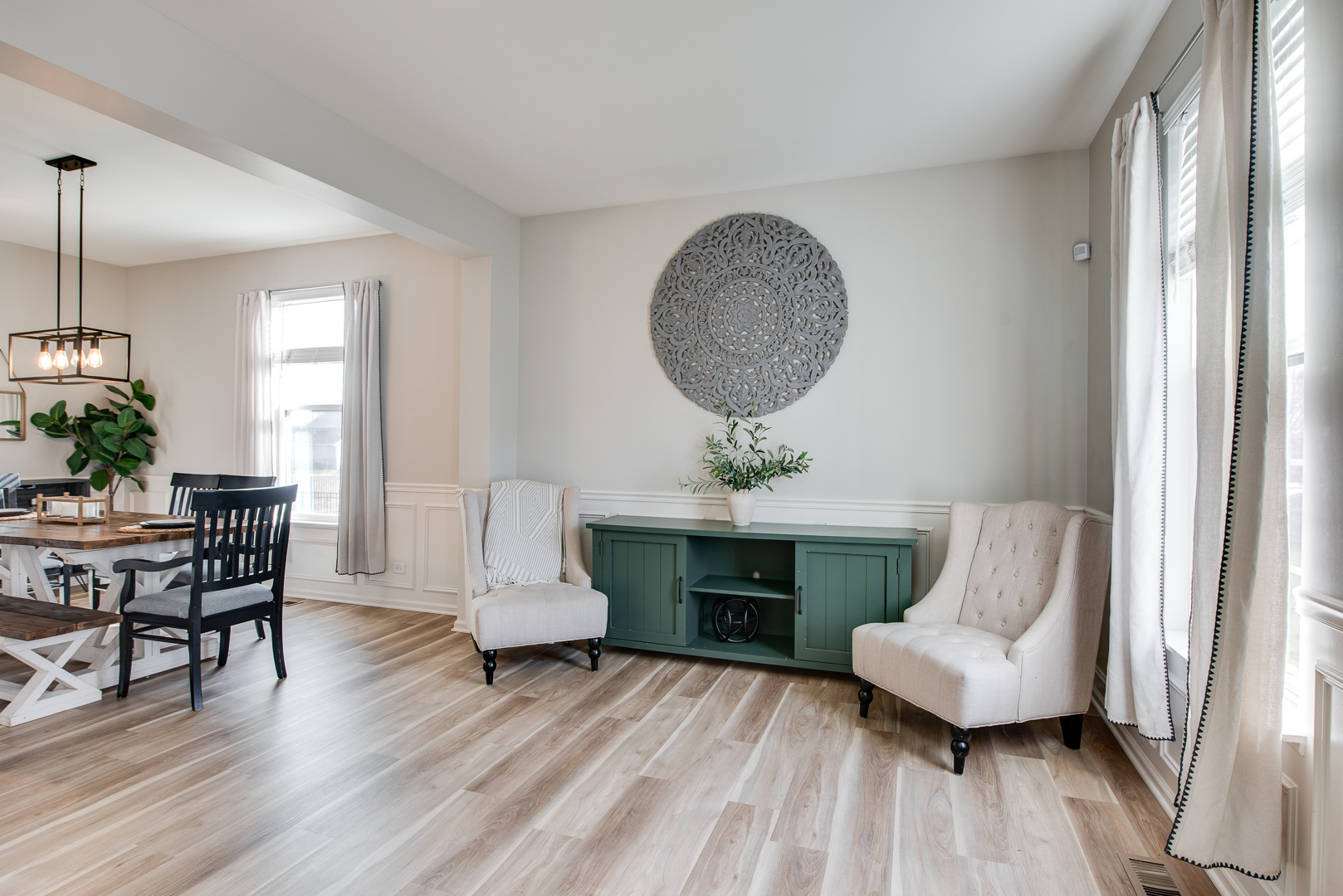 3545 AYRES Drive, Aurora, IL 60506