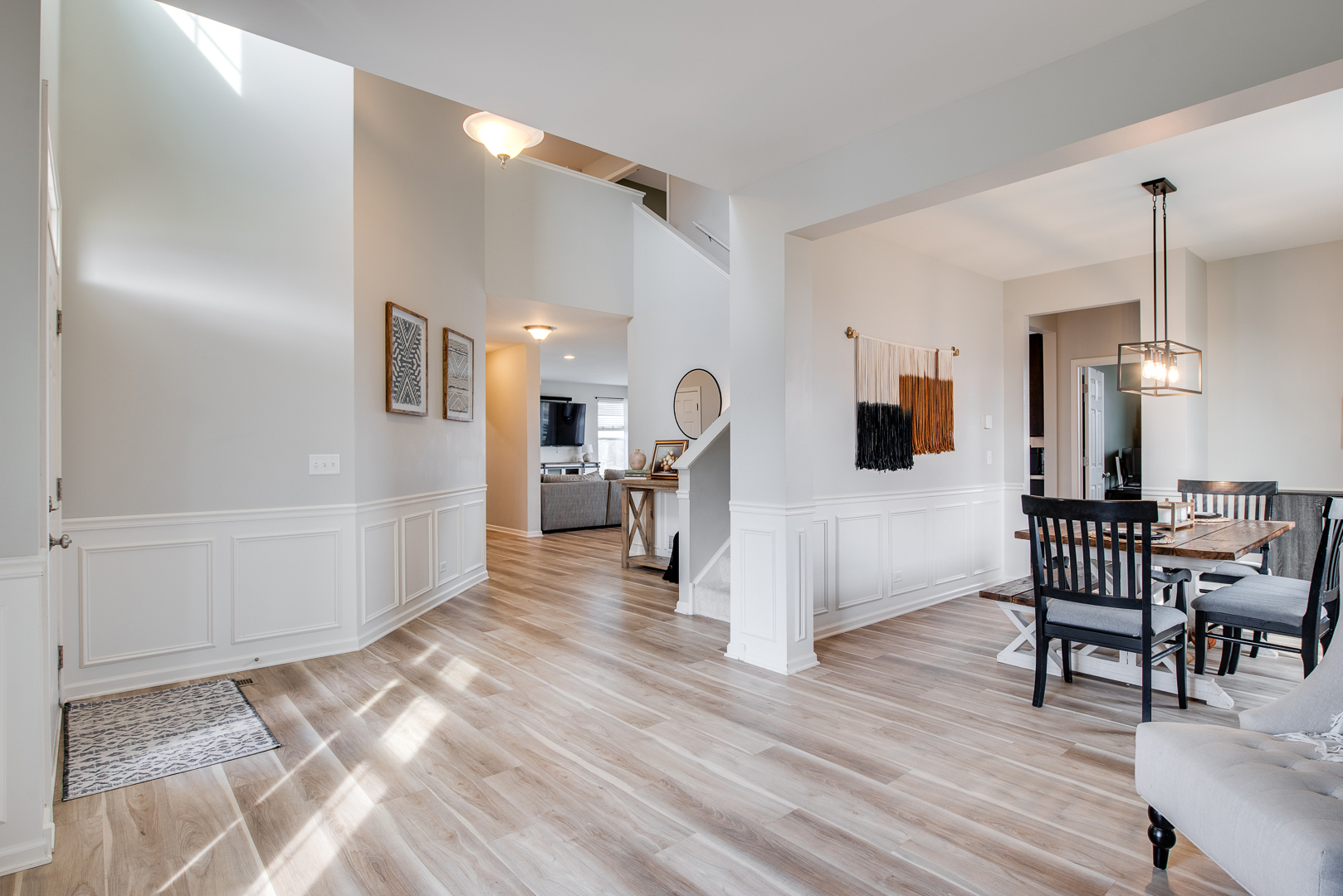 3545 AYRES Drive, Aurora, IL 60506