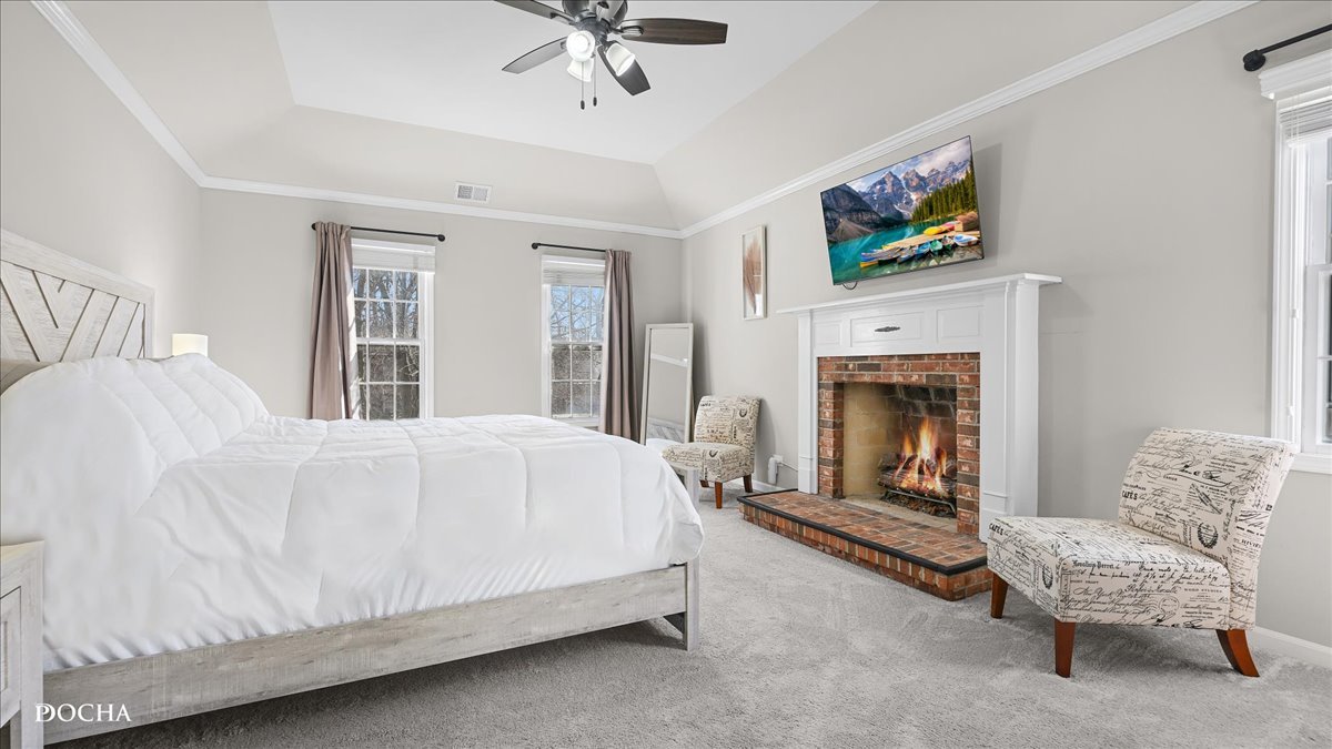 2549 River Woods Drive, Naperville, IL 60565