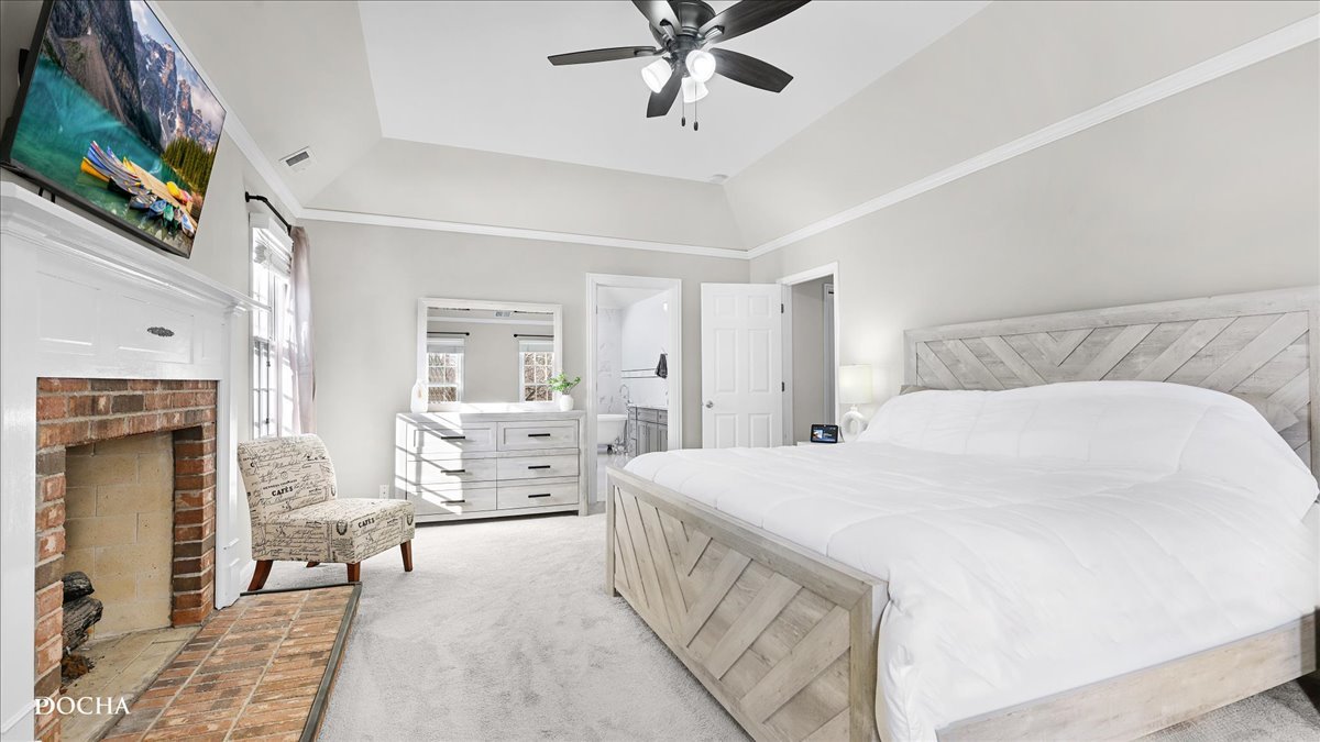 2549 River Woods Drive, Naperville, IL 60565