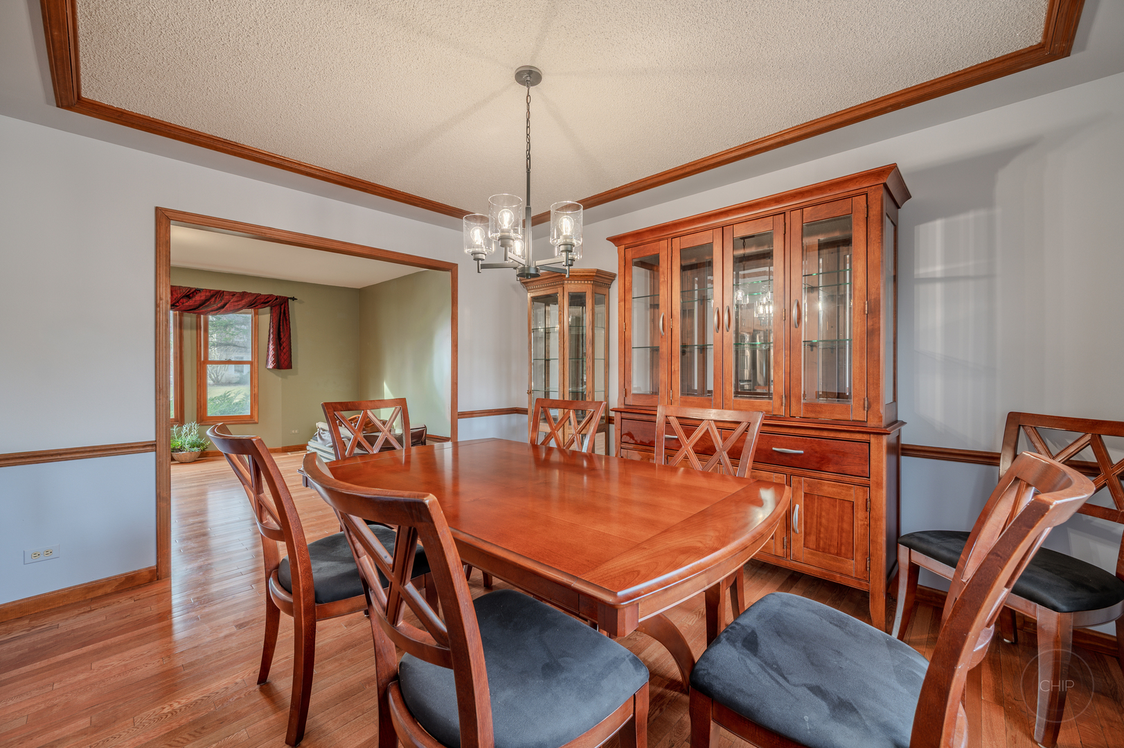 2413 Flambeau Drive, Naperville, IL 60564