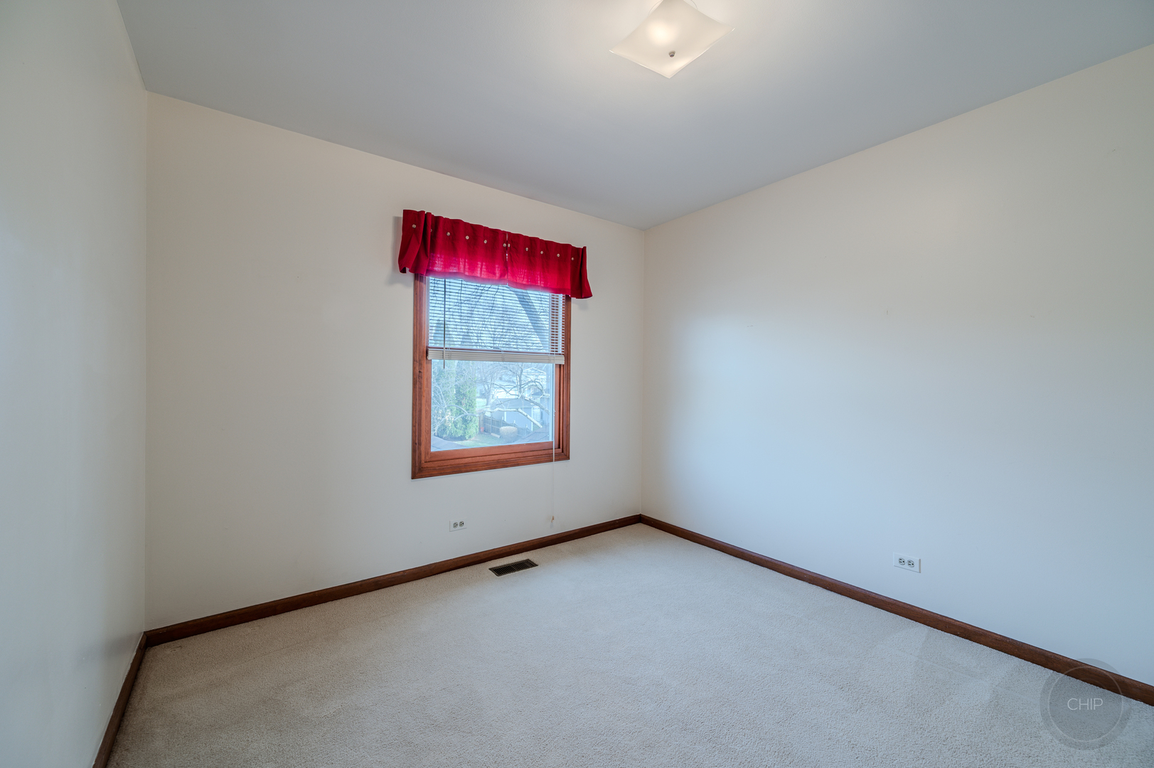 2413 Flambeau Drive, Naperville, IL 60564