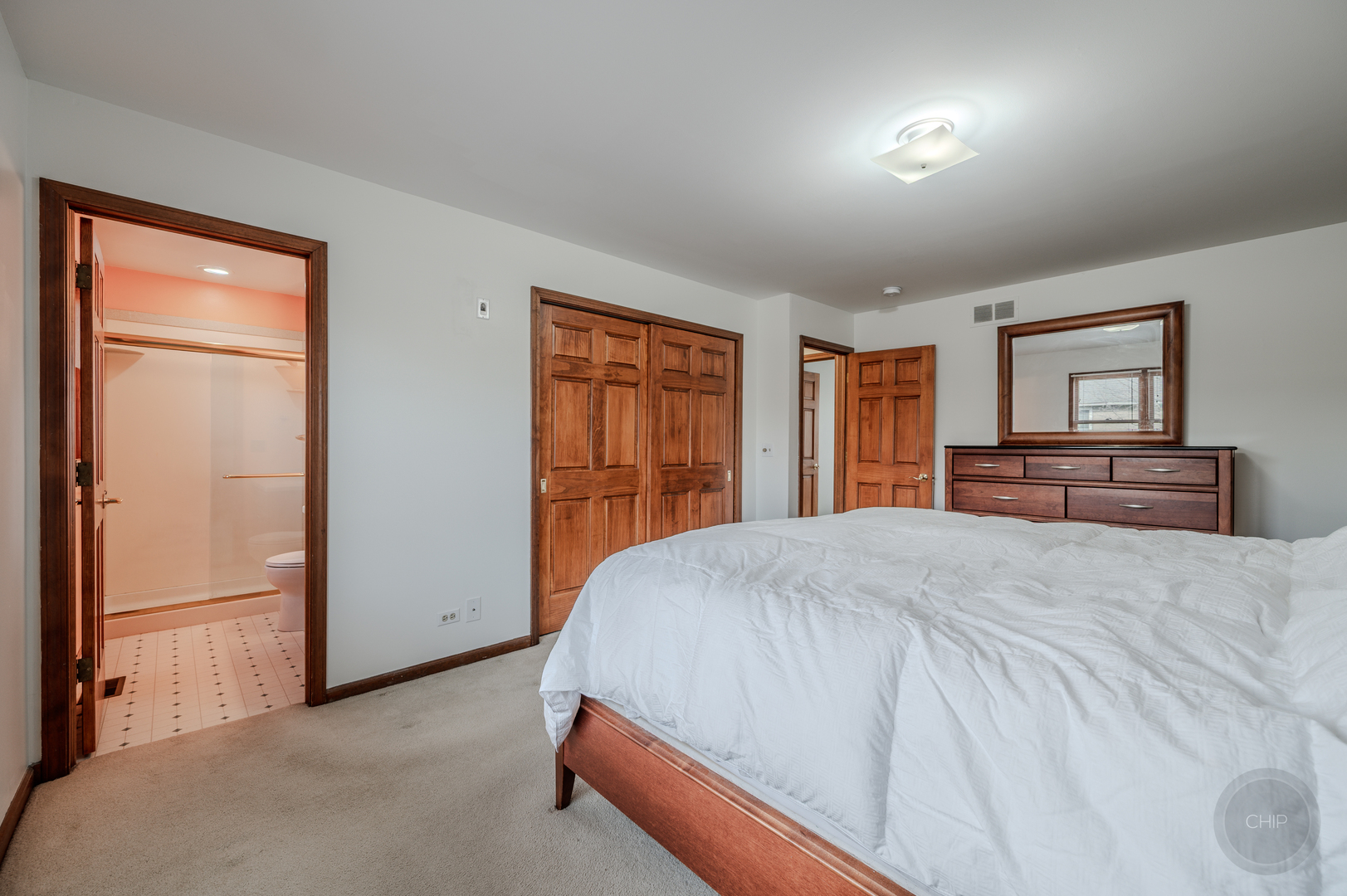 2413 Flambeau Drive, Naperville, IL 60564