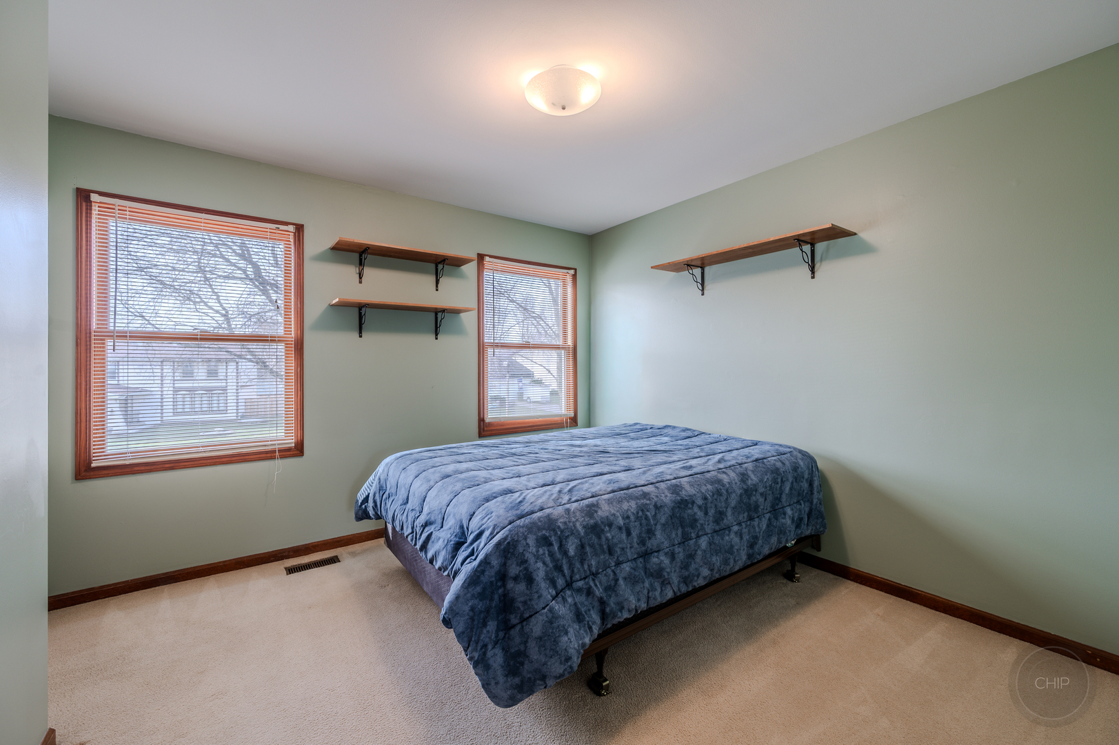 2413 Flambeau Drive, Naperville, IL 60564