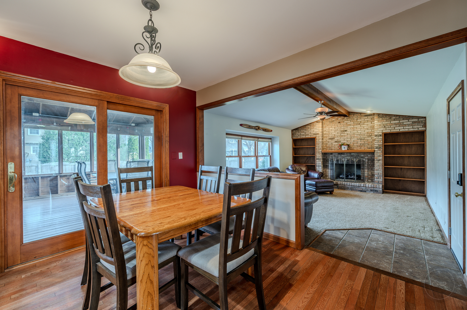 2413 Flambeau Drive, Naperville, IL 60564