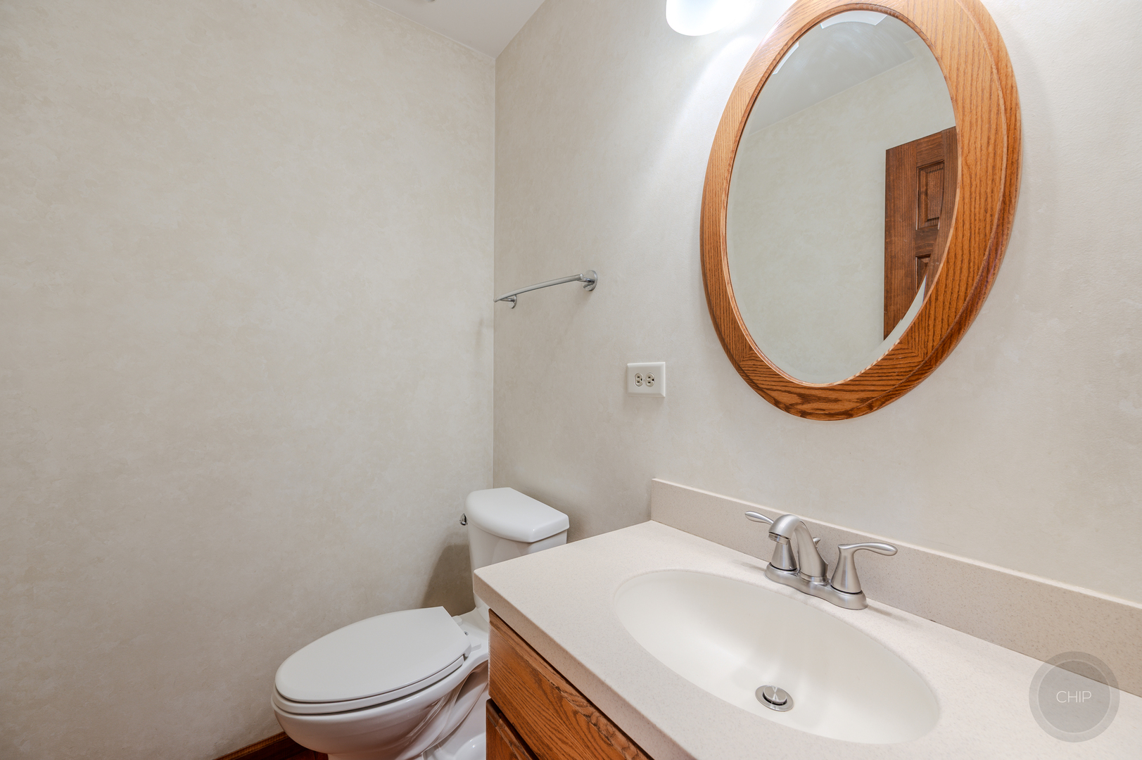 2413 Flambeau Drive, Naperville, IL 60564