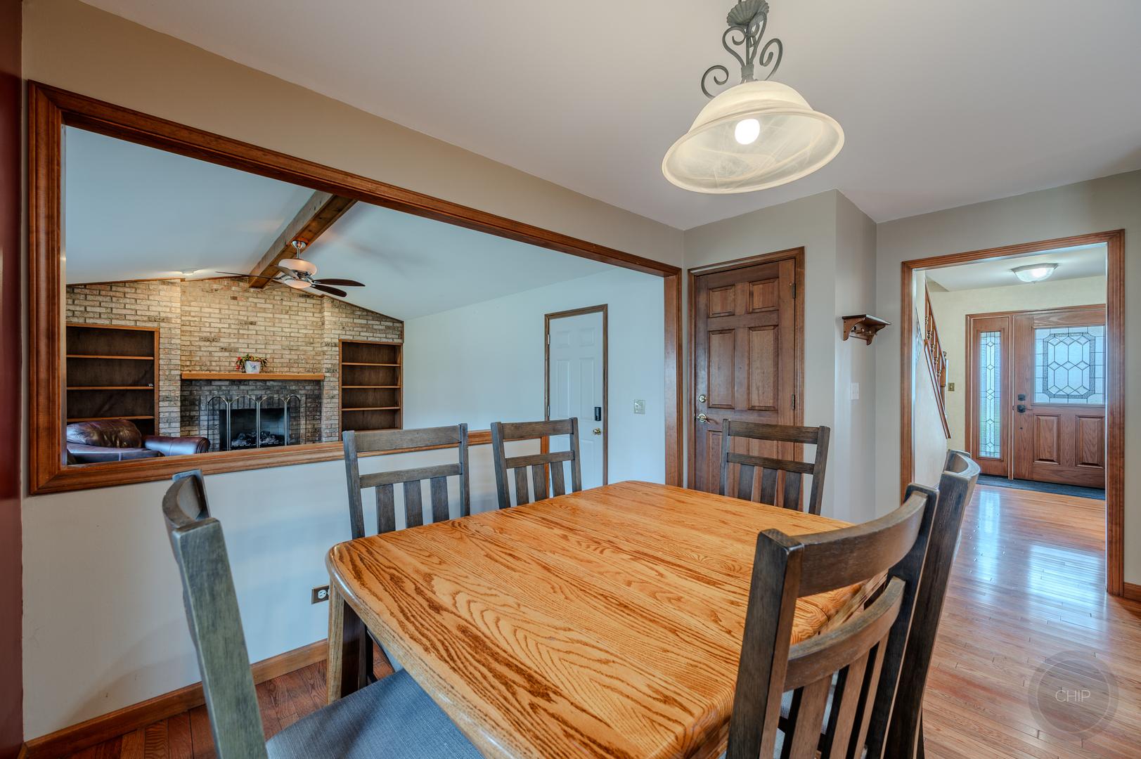 2413 Flambeau Drive, Naperville, IL 60564