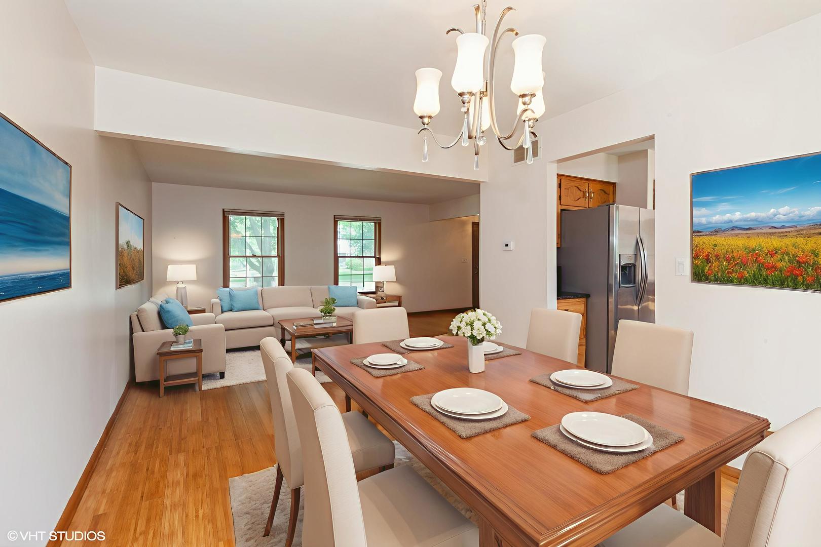 8885 Dryden Street, Woodridge, IL 60517