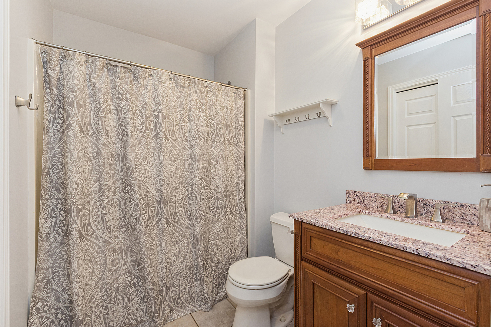 1396 Notre Dame Drive, Lemont, IL 60439