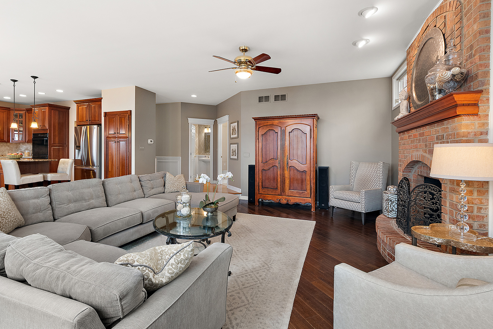 1396 Notre Dame Drive, Lemont, IL 60439