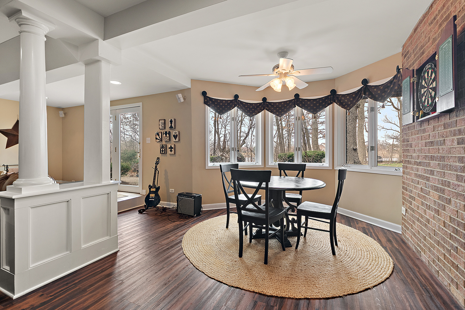 1396 Notre Dame Drive, Lemont, IL 60439