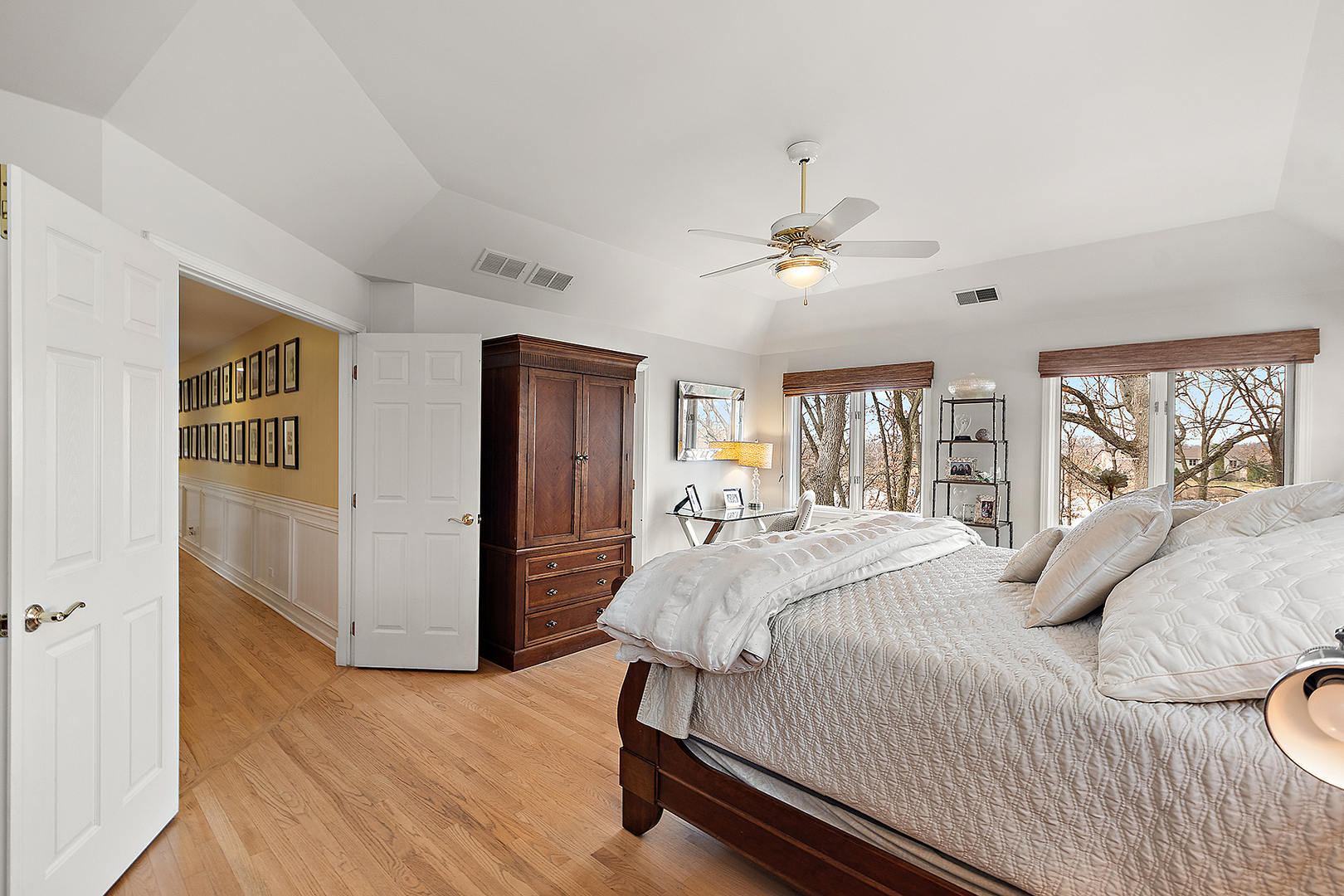 1396 Notre Dame Drive, Lemont, IL 60439