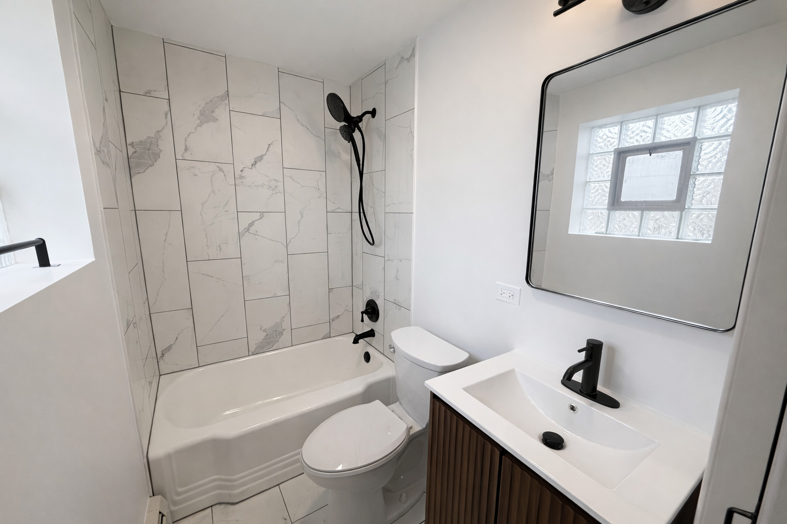 933 College Avenue #A, Wheaton, IL 60187