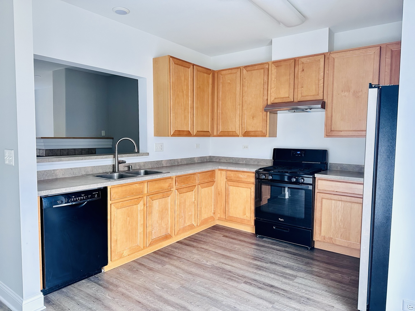 164 ROSEHALL Drive #3, Lake Zurich, IL 60047