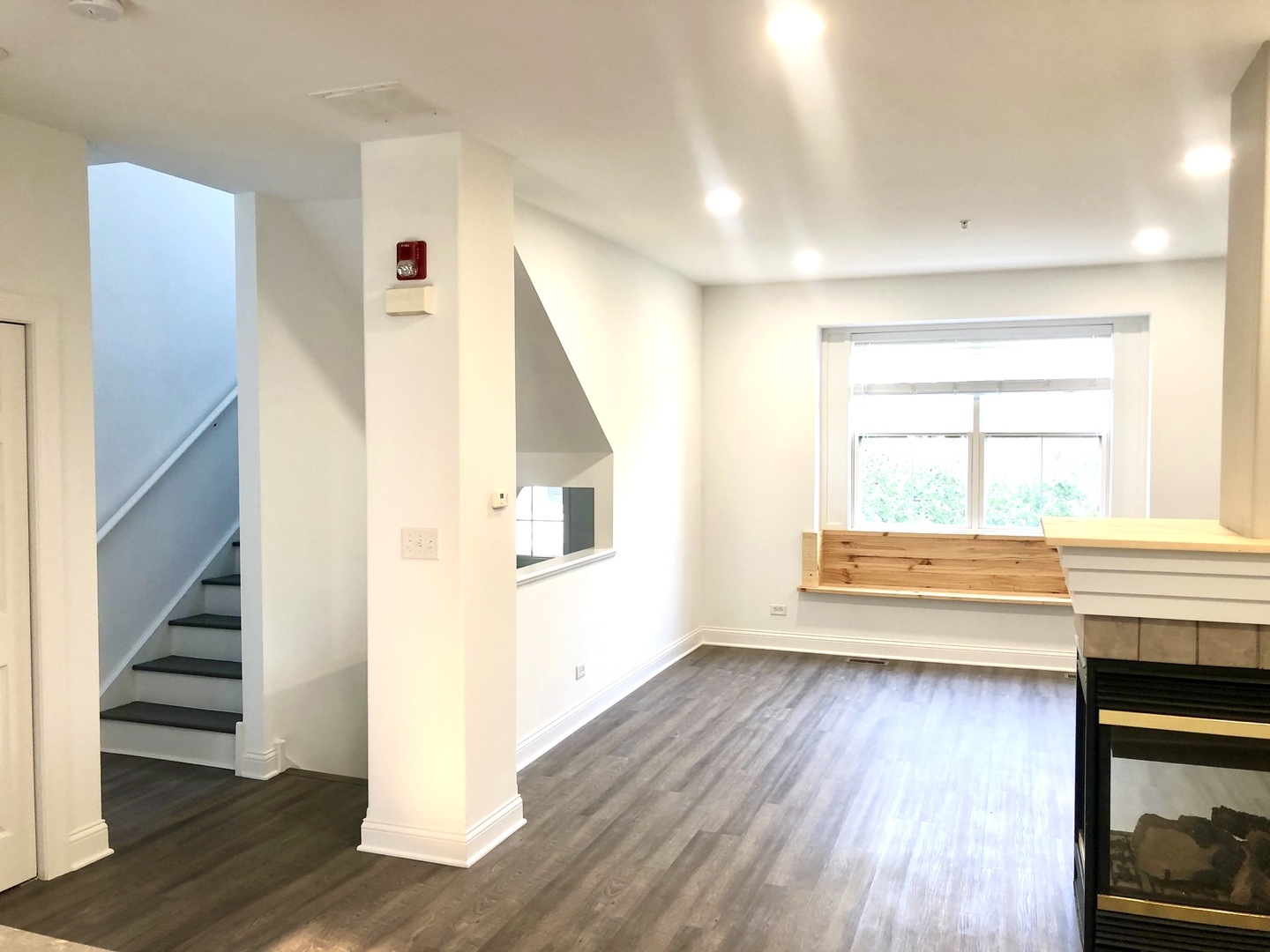 164 ROSEHALL Drive #3, Lake Zurich, IL 60047