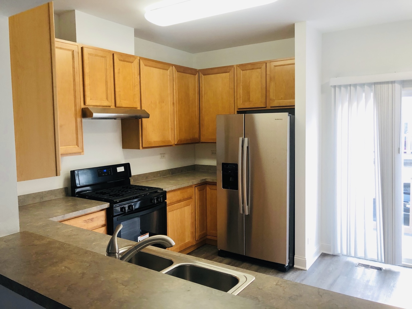 164 ROSEHALL Drive #3, Lake Zurich, IL 60047