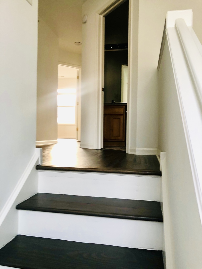 164 ROSEHALL Drive #3, Lake Zurich, IL 60047