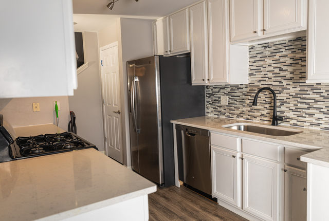 228 W Fairview Way, Palatine, IL 60067