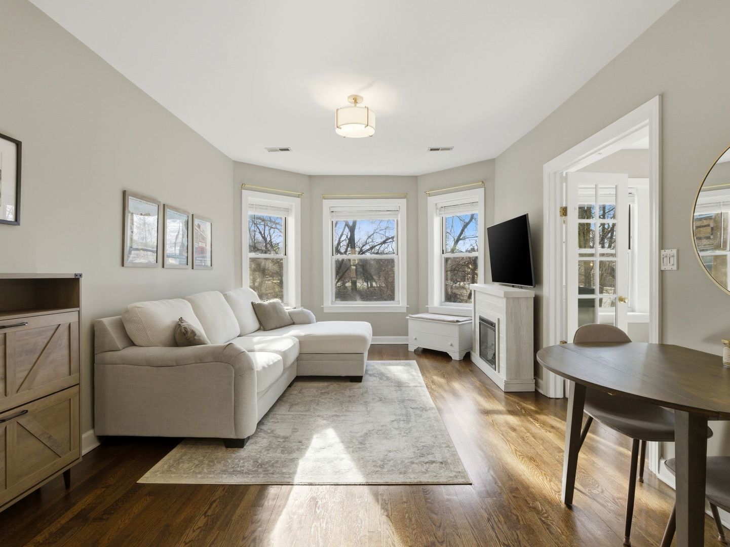 2579 W Montrose Avenue #2N, Chicago, IL 60618