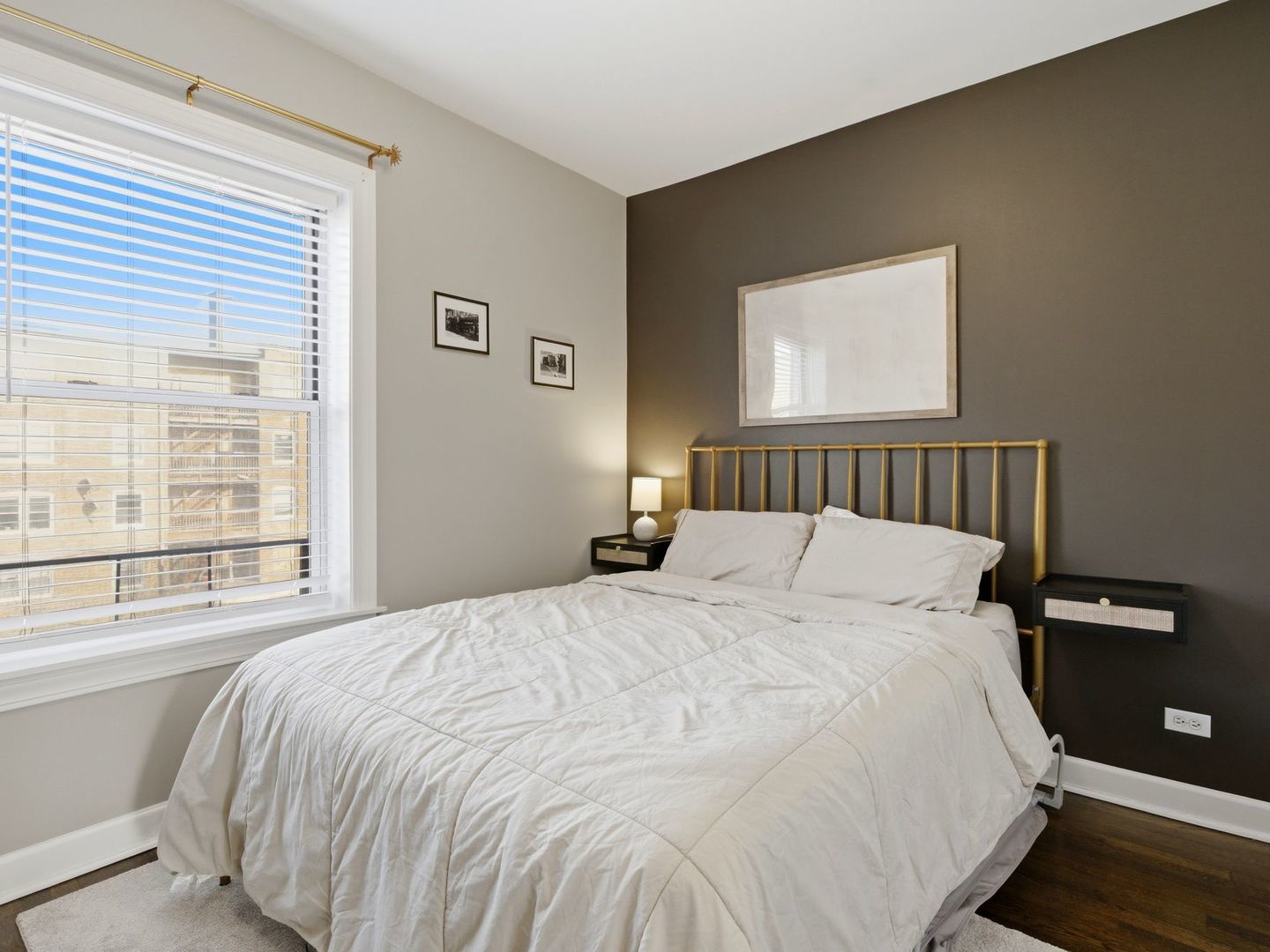 2579 W Montrose Avenue #2N, Chicago, IL 60618