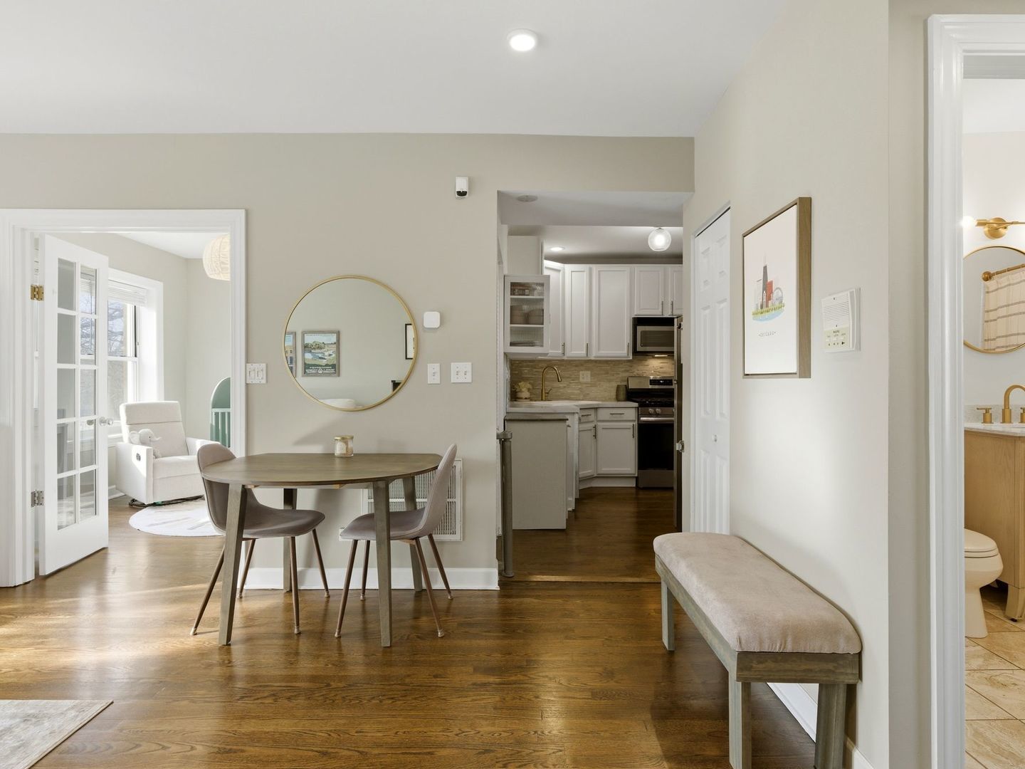 2579 W Montrose Avenue #2N, Chicago, IL 60618