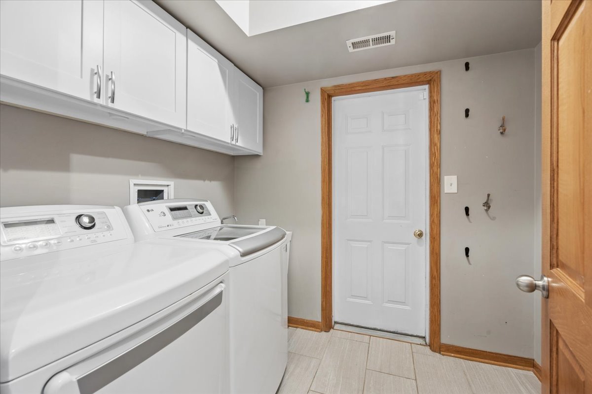 12013 S 73rd Avenue, Palos Heights, IL 60463