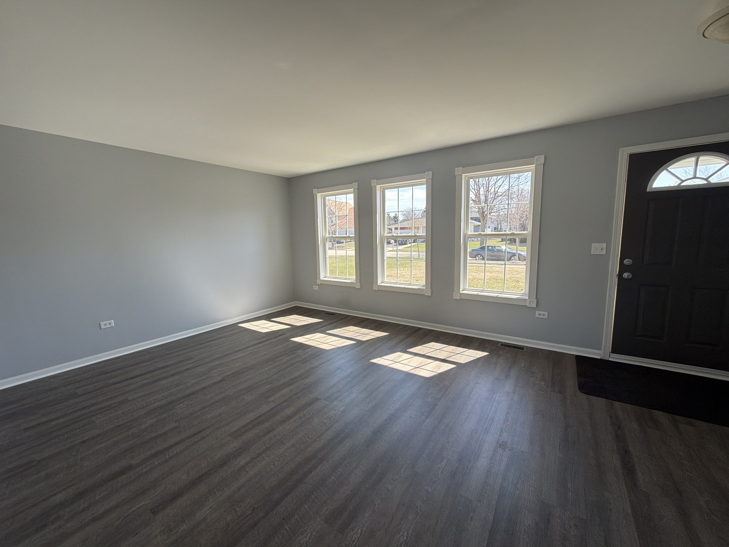 2 Beaver Creek Court, Bolingbrook, IL 60490