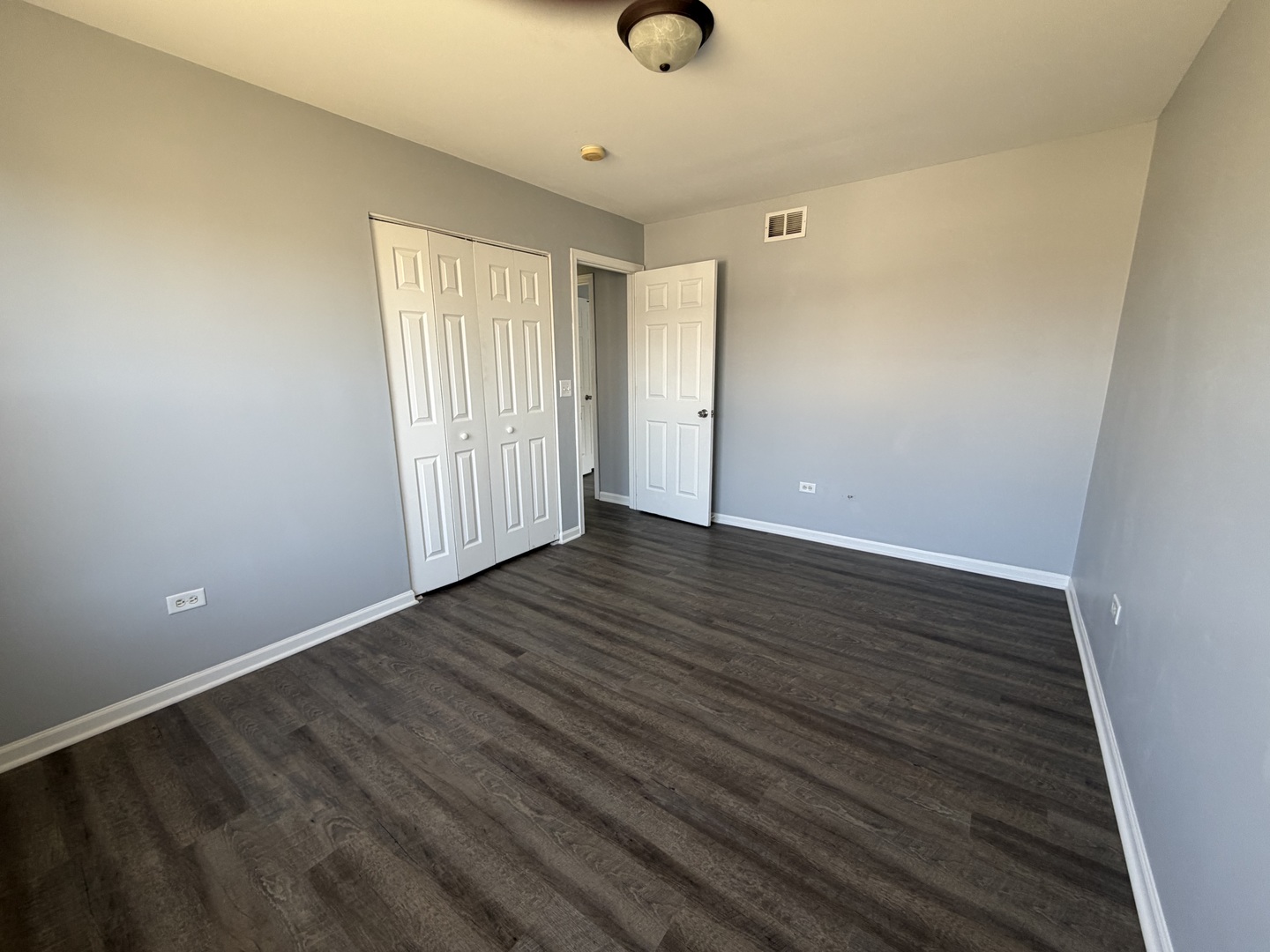 2 Beaver Creek Court, Bolingbrook, IL 60490